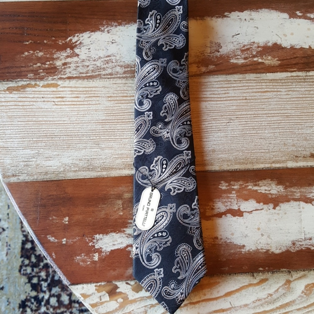 Mens tie